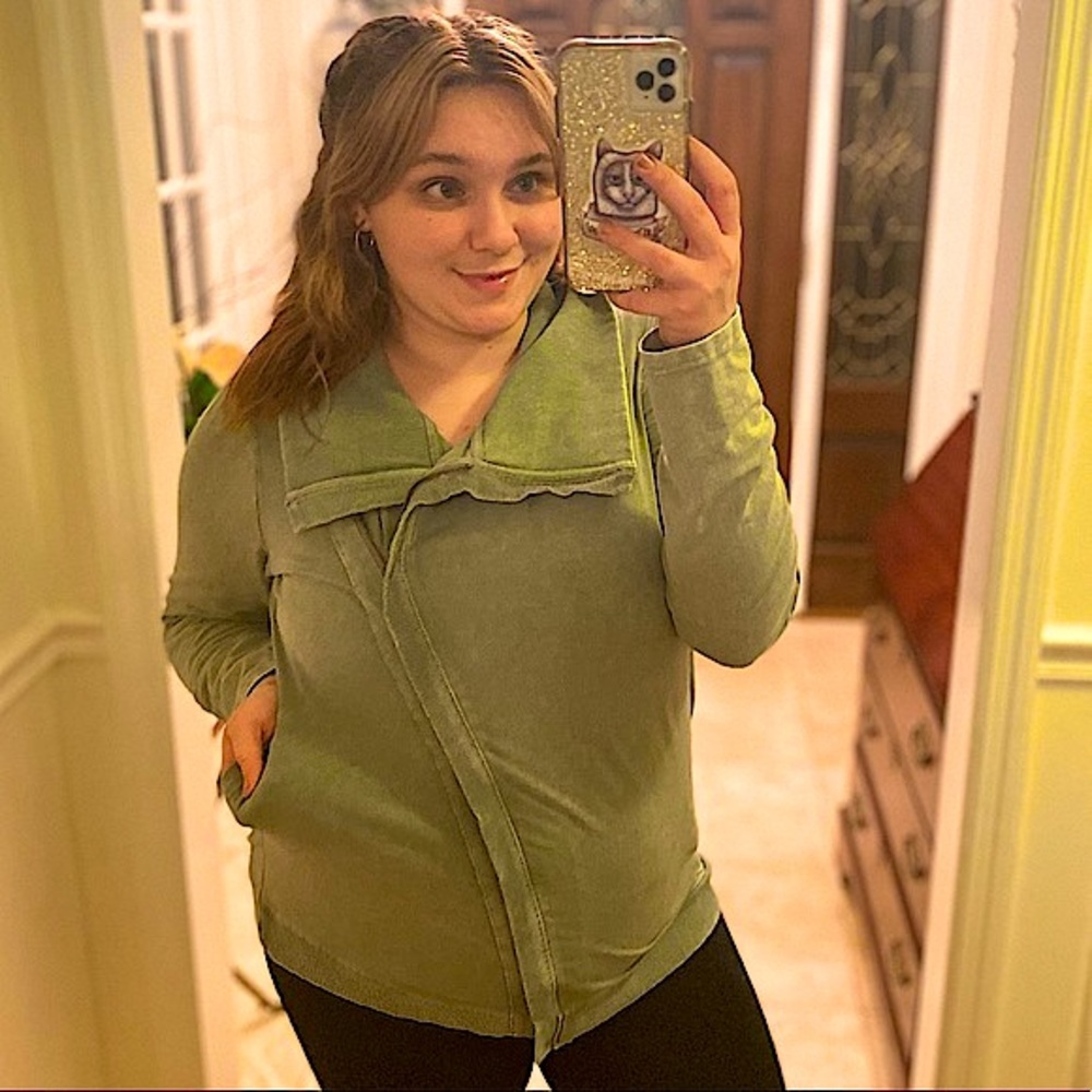 Easel zip up jacket